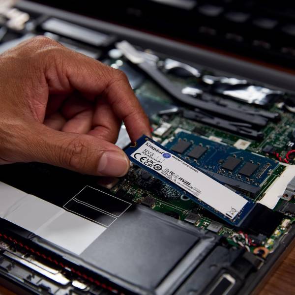 SSD Kinston NV3, 500GB, PCIe 4.0 NVMe, M.2, SNV3S/500G, Gen 4x4, Laptop/Desktop