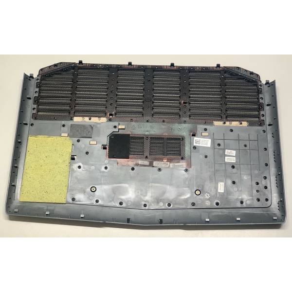 Capac inferior al casetei Hard-Disk Dell Alienware M17X R5